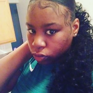 Meet your Posher, Deshae